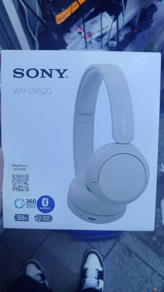 Audífonos bluetooth on ear Sony WH-CH520 micrófono incorporado, máx. 50 horas, control de música y llamadas, negro